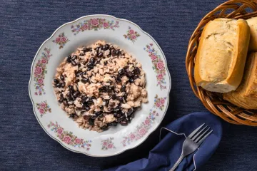 Un plato de gallo pinto.