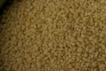 Cuscús seco.