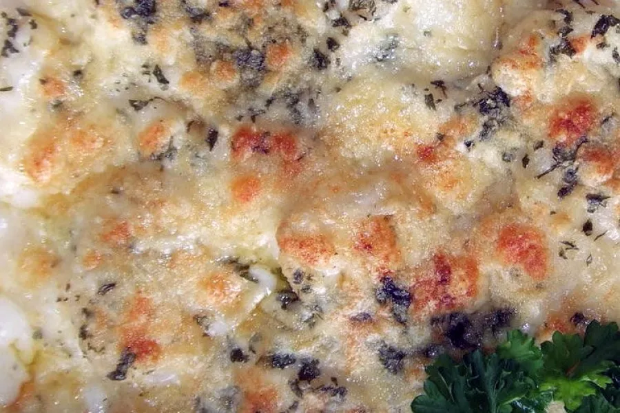 Plato gratinado al horno.