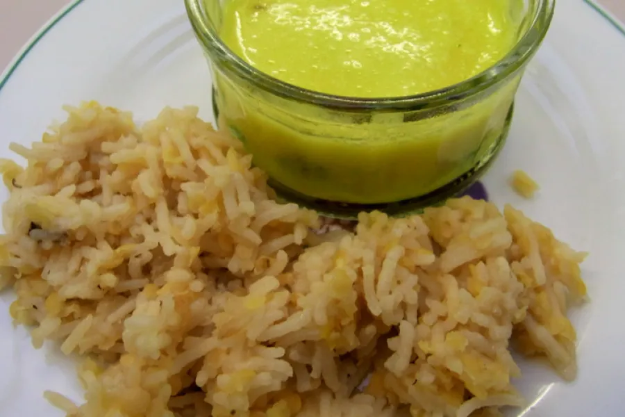 Kadhi y kitchuri.