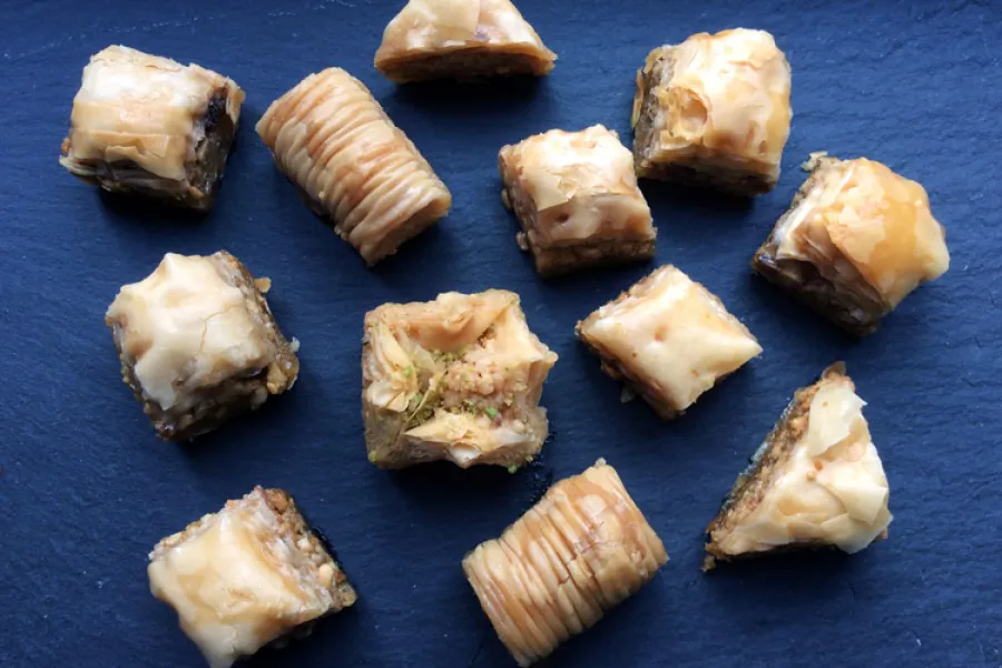 Seleccion de baklava.