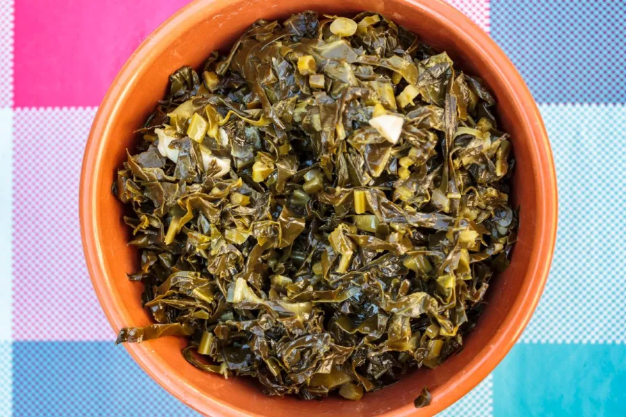 Repollo rehogado al estilo portugués.