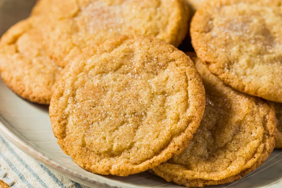 Snickerdoodles bastante planos.