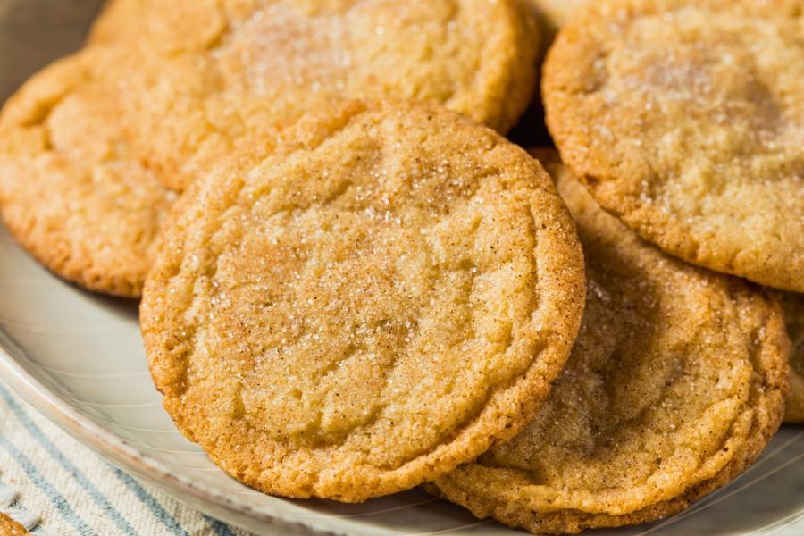 Snickerdoodles bastante planos.