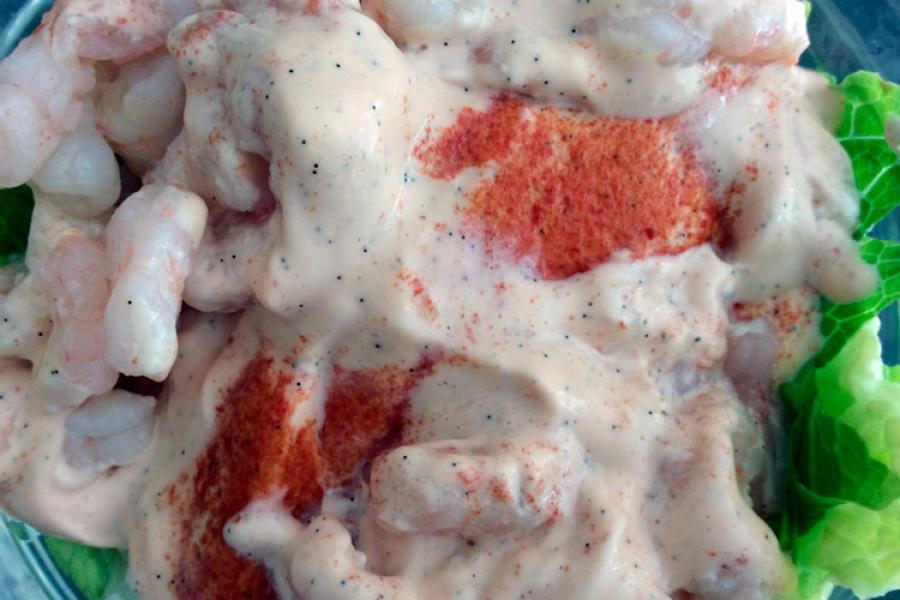 Cóctel de langostinos con salsa rosa.